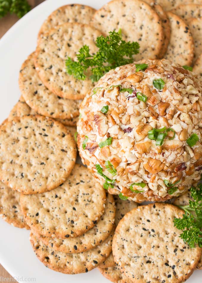 Gorgonzola Cheese Ball on plate with crackers