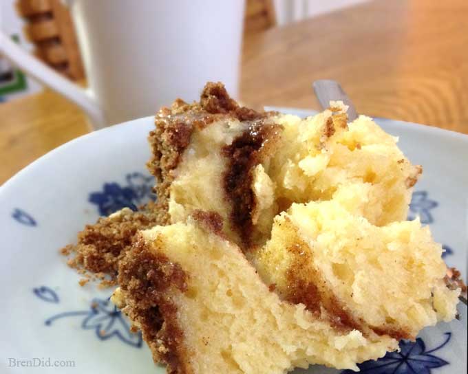 Crumb Coffee Cake in a Mug - Delicious coffee cake in 5 minutes when you use your microwave. 