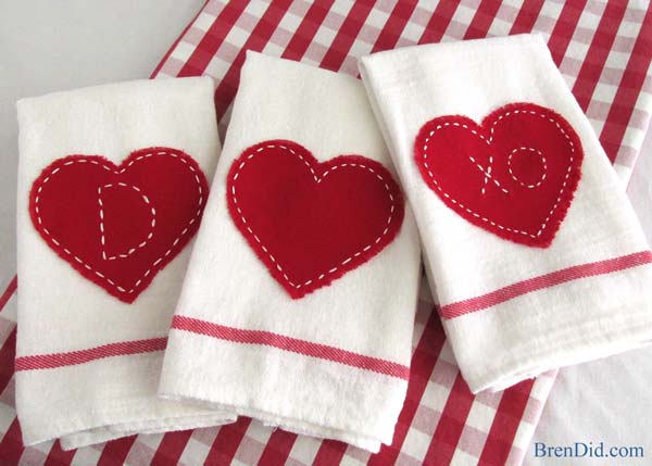 Saying “I love you!” doesn’t have to cost a bundle this Valentine’s Day. Impress your guests with these adorable Valentine Tea Towels {Pottery Barn inspired} for only $0.79! Read the easy tutorial with free printable pattern at BrenDid.com. The easy craft uses premade flour sack tea towels and iron-on adhesive appliqué. The best part, at under $1 each you can afford to spread the Valentine love around the whole neighborhood! - See more at: https://brendid.com/pb-inspired-valentine-tea-towels/