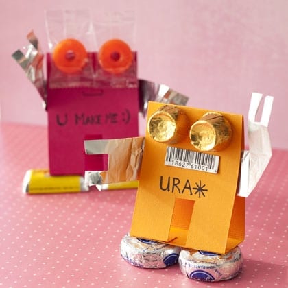 treat-transmitters-valentines-day-craft-photo