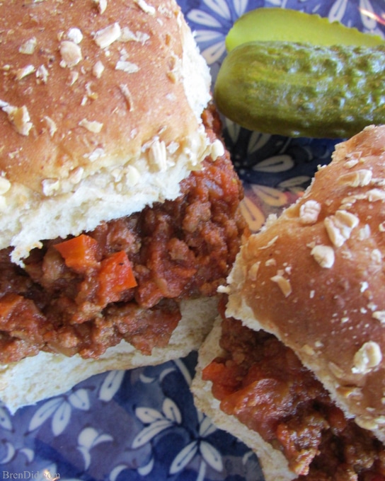 Bren Did Super Vegetable Sloppy Joes – A sure kid pleaser packed with more than a full serving of vegetables (and your family will never even know)! Must try, extra vegetables are always a bonus!