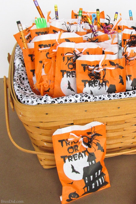 BrenDid Treat Not Trick Halloween Treat Bags Teal Pumpkin Project