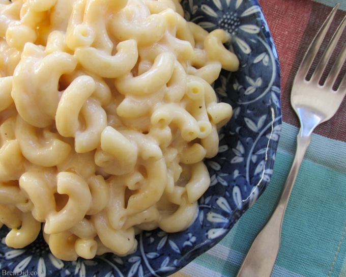 Easy homemade mac and cheese in bowl