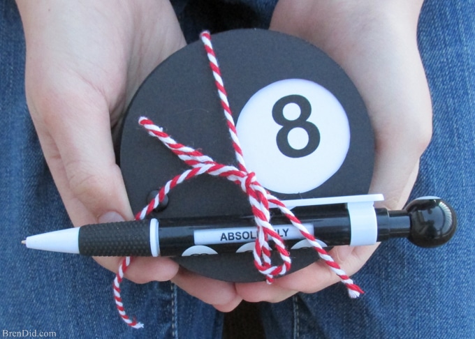 All signs point to a great Valentine’s day with these free Magic 8 ball free printable Valentines Cards. It’s a quick and easy Valentine craft. You need black and white cardstock, a printer and some black brads.