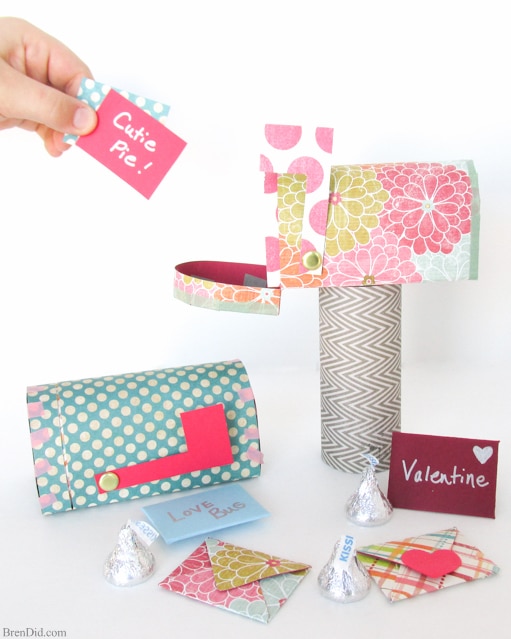 Send the sweetest love notes with this Valentine Paper Craft set featuring a free printable mailbox and mini Valentine’s Day cards. It’s an easy Valentine craft that can be used to hold sweets or just sweet sentiments! Get the free printable pattern and instructions at BrenDid.com.