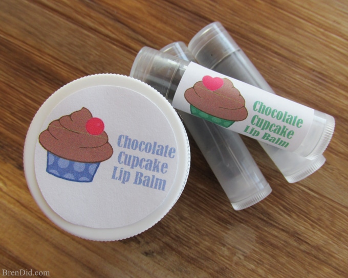 All-Natural Chocolate Cupcake Lip Balm is an easy and fun DIY project that only takes a few minutes PLUS it makes non toxic lip balm that contains no artificial coloring, flavors or ingredients. Try this easy recipe to see how easy and cost effective it is to make your own beauty products.