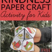 Encourage a spirit of generosity & giving in children with this giving activity for kids. This easy Christmas craft is a free printable Random Acts of Kindness for Kids Christmas Cootie Catcher. Learn how to fold a cootie catcher / paper fortune teller.