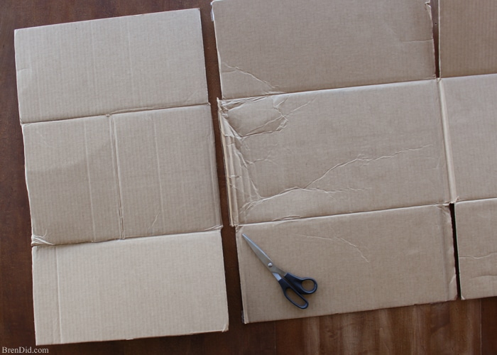 How to make a DIY T-shirt folder out of cardboard #shorts 