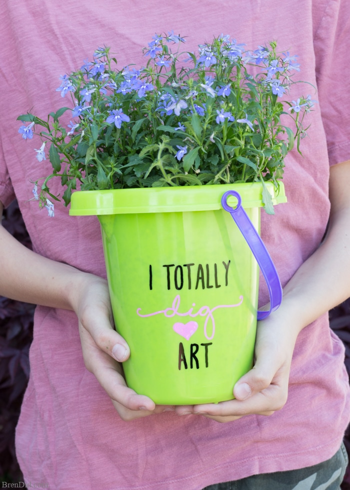 Flower Pails An Easy Affordable Teacher Appreciation Gift Idea Bren Did