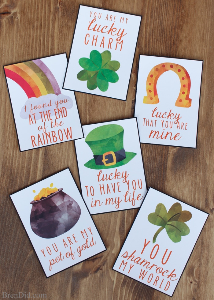 Adorable Saint Patrick's Day Lunch Box Notes feature simple messages and colorful holiday images for kids. Tiny matching envelopes turn the notes into miniature pieces of mail. Print, fold, tape... and YOU are the supreme master of the lunch box note. Absolutely no artistic talent needed! Kids lunch idea.