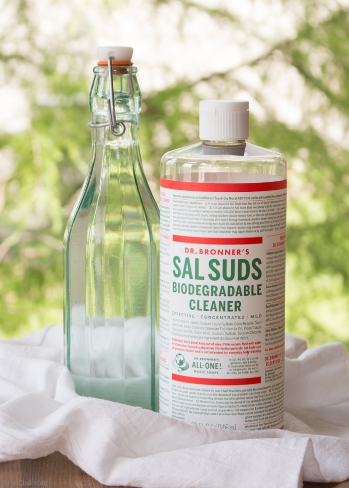 Cleaning the bathroom is no fun. Non-Toxic No Scrub Shower Cleaner magically melts soap scum, tub rings, and shower buildup with only 2 natural ingredients. Use it to clean showers, tubs, sinks and toilets. It rates an “A” on the Environmental Working Group (EWG) scale, so you can feel good about using it in your home.