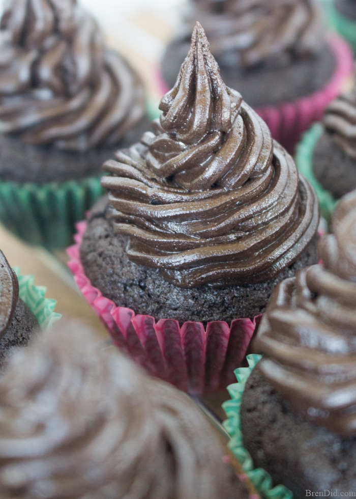 The Great British Baking Show (Great British Bake Off) is a favorite baking show. Learn how to make Mary Berry’s Fairy cakes with this easy Chocolate Cupcake Recipe. Make this scratch recipe with no artificial ingredients in less time than a cake mix. #Streamteam #Netflix