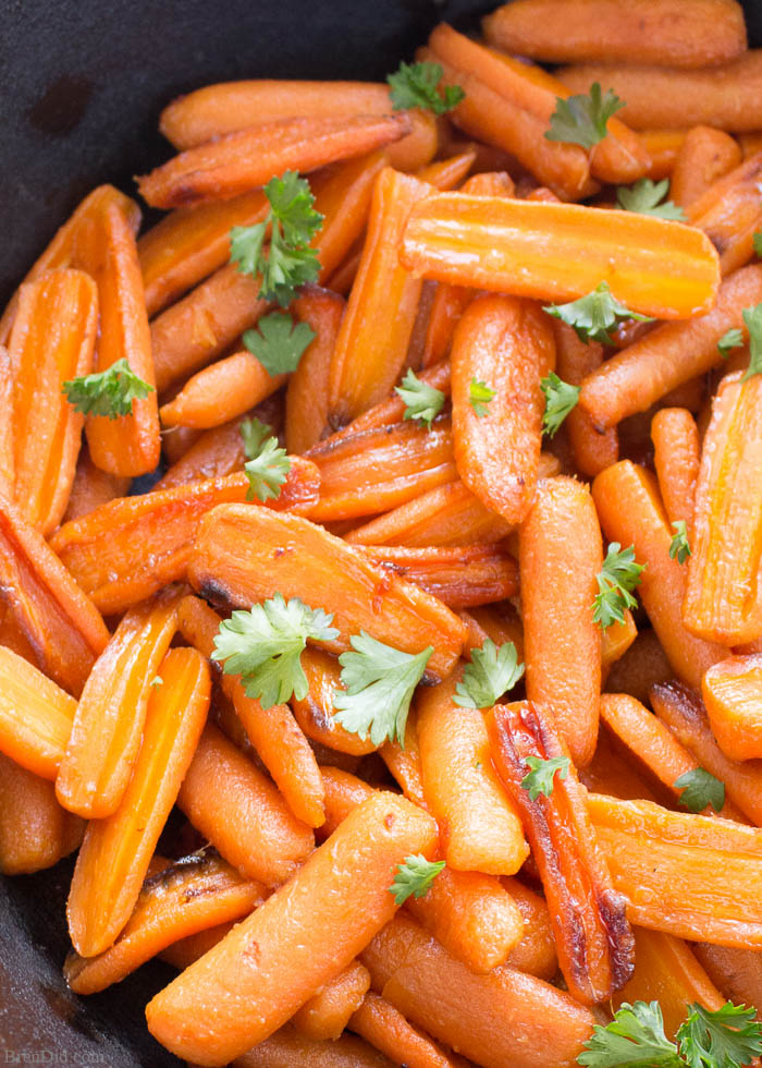 Roasted carrots with parsley