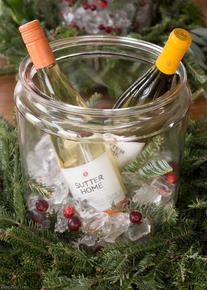 Bring the beauty of nature to your holiday party with an ice wine cooler. It takes just a few minutes and a few simple ingredients to turn your favorite wine into a showpiece.