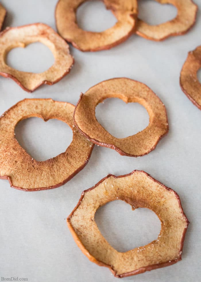 Healthy Oven Baked Apple Chips. Healthy snacks for kids, healthy valentine snacks, oven baked apple chips, apple chips