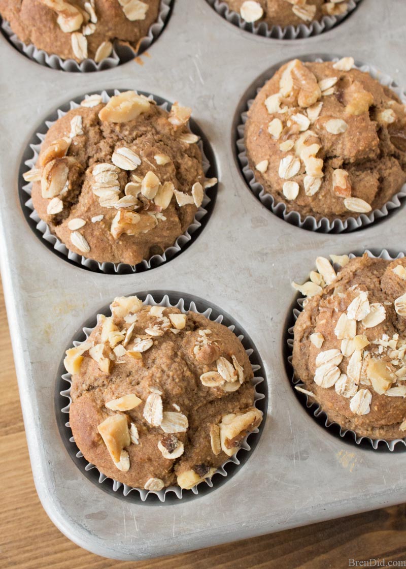 Healthy Banana Oatmeal Muffins in Tin Ovehead