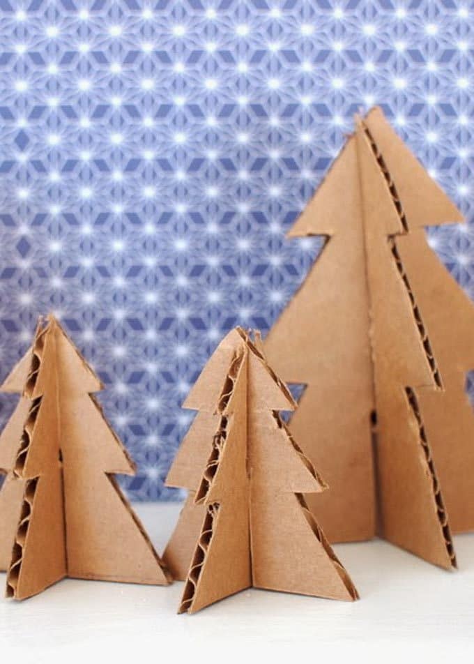 5 DIY Holiday Decor Ideas With Used Cardboard | The Gourmet Box